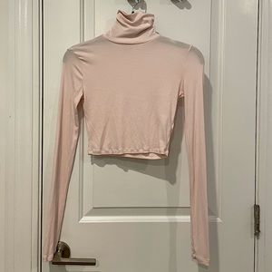 💓 ARITIZIA SUNDAY BEST CROPPED TURTLENECK 💓